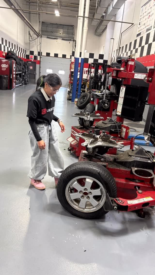 Post 3 by Lincoln Tech     Hands-On Career Training on Instagram (video)