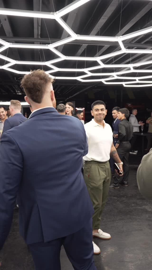 Post 9 by ILIAD WULF TRIGO MORADNIA on Instagram (video)