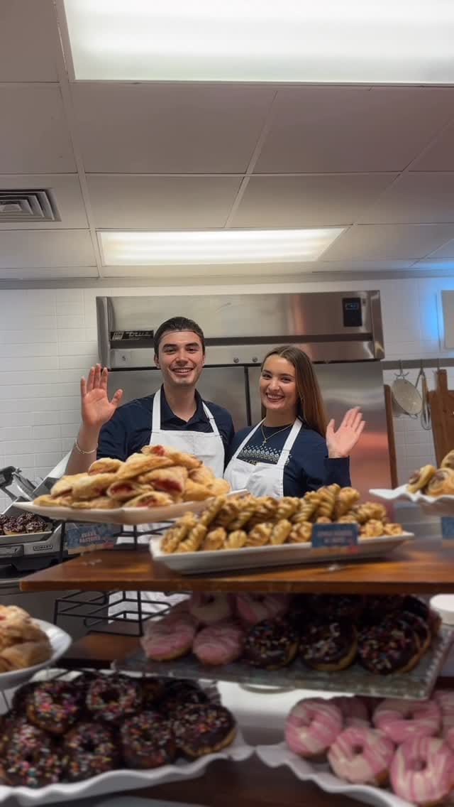 Post 7 by FIU Student Government Association on Instagram (video)
