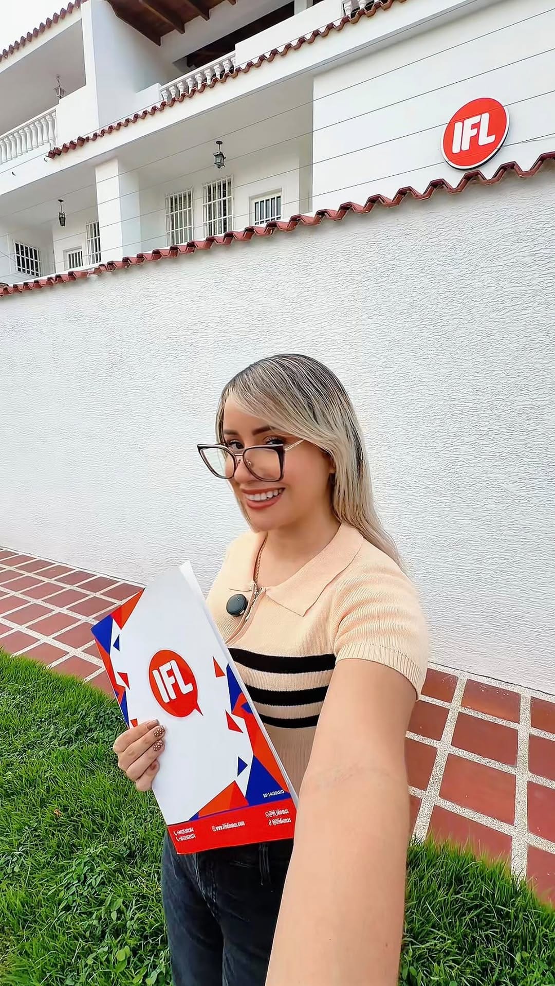 Post 1 by Cursos de inglés on Instagram (video)