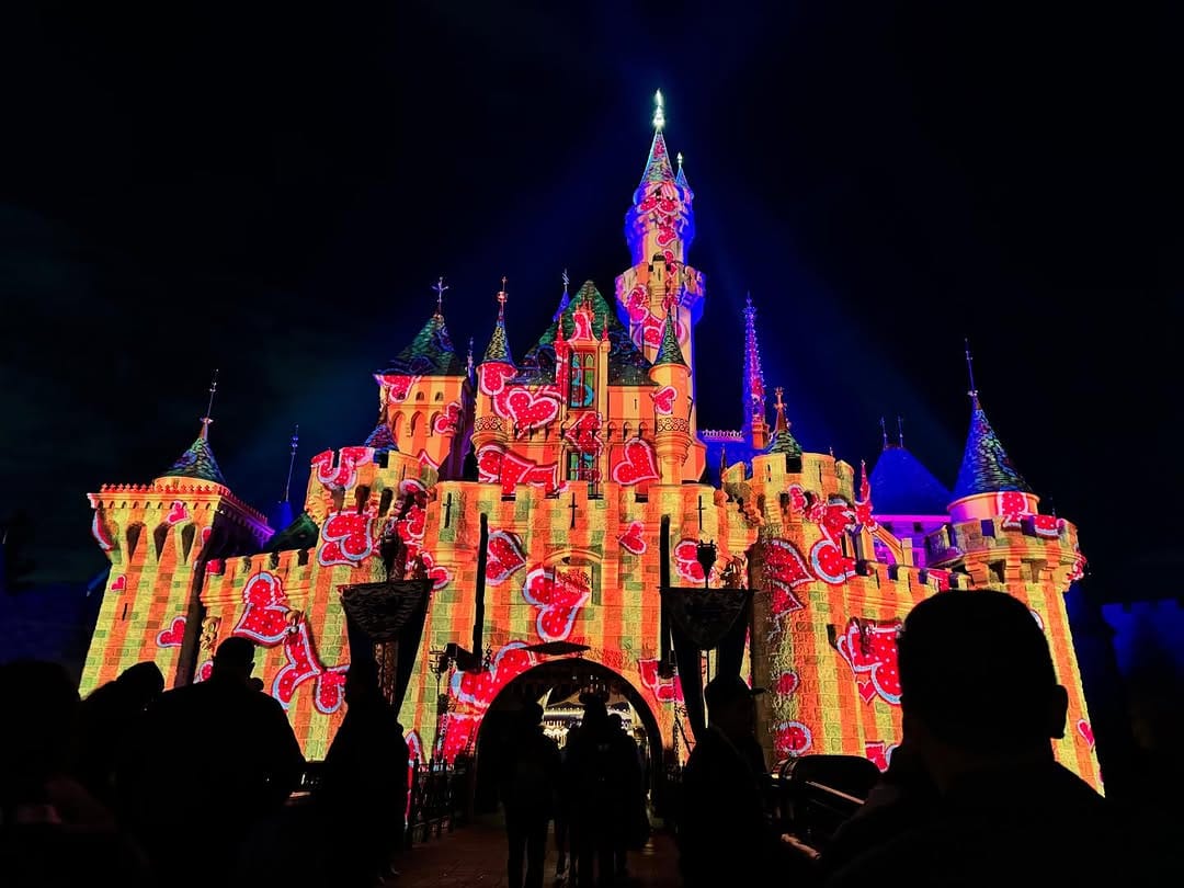 Post 9 by Fantastical Adventures | Nerdy & Themed Event & Travel Planner on Instagram (carousel)