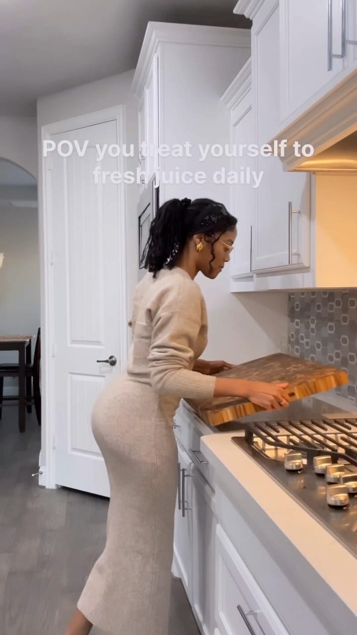 Post 8 by Tia | Real Food Bowls on Instagram (video)
