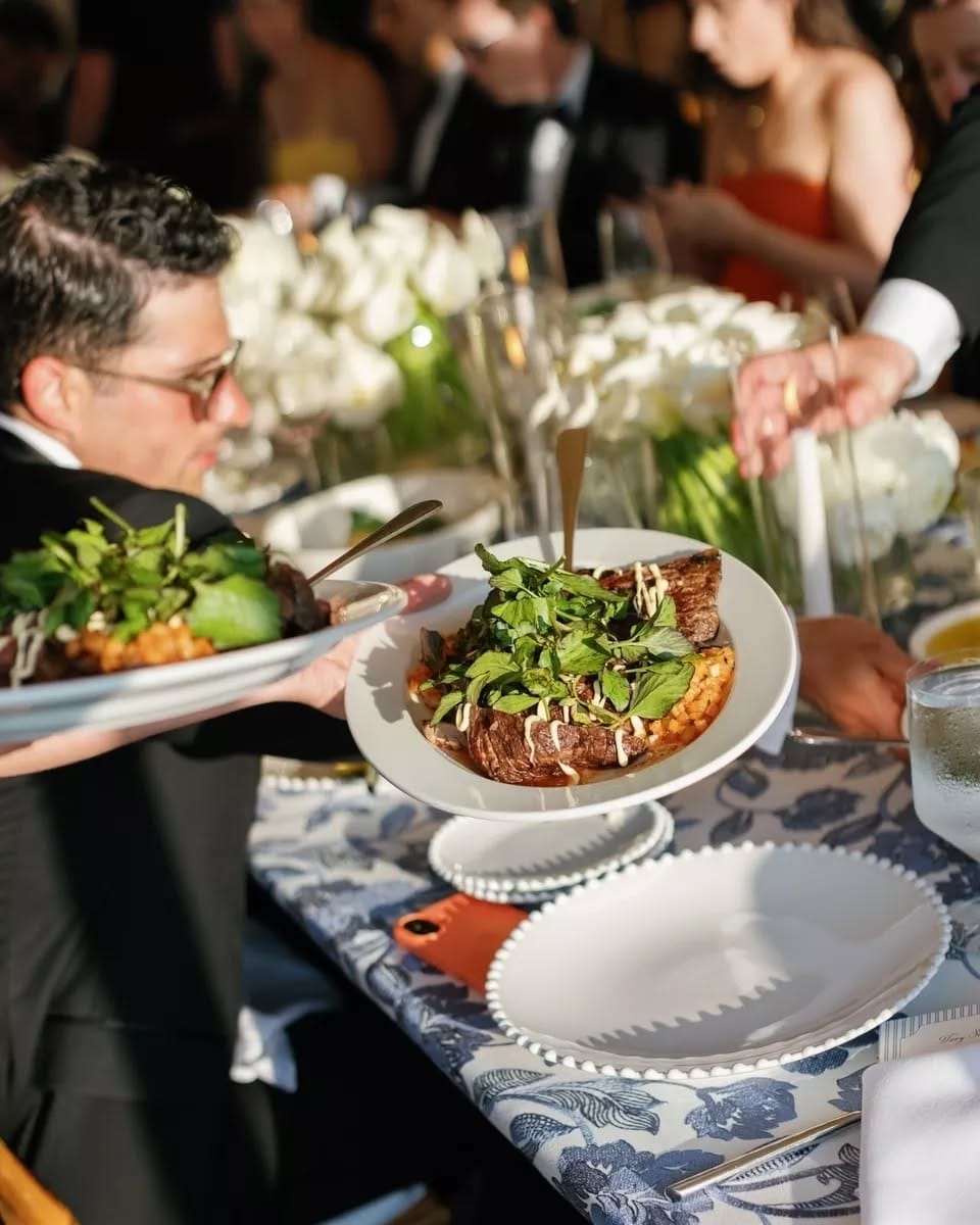 Post 4 by SHE Luxe | Event Planning. Design. Lighting. on Instagram (carousel)