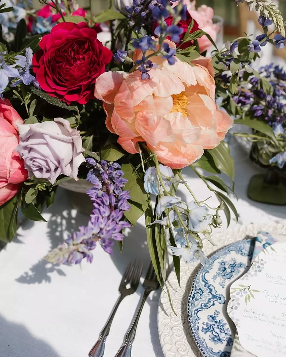 Post 5 by SHE Luxe | Event Planning. Design. Lighting. on Instagram (carousel)