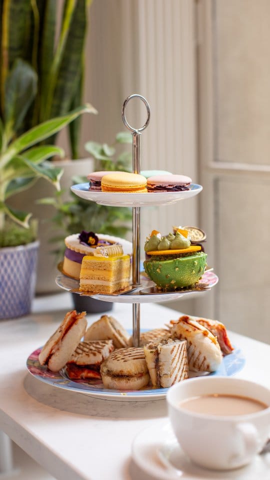 Post 2 by Le Cordon Bleu on Instagram (video)