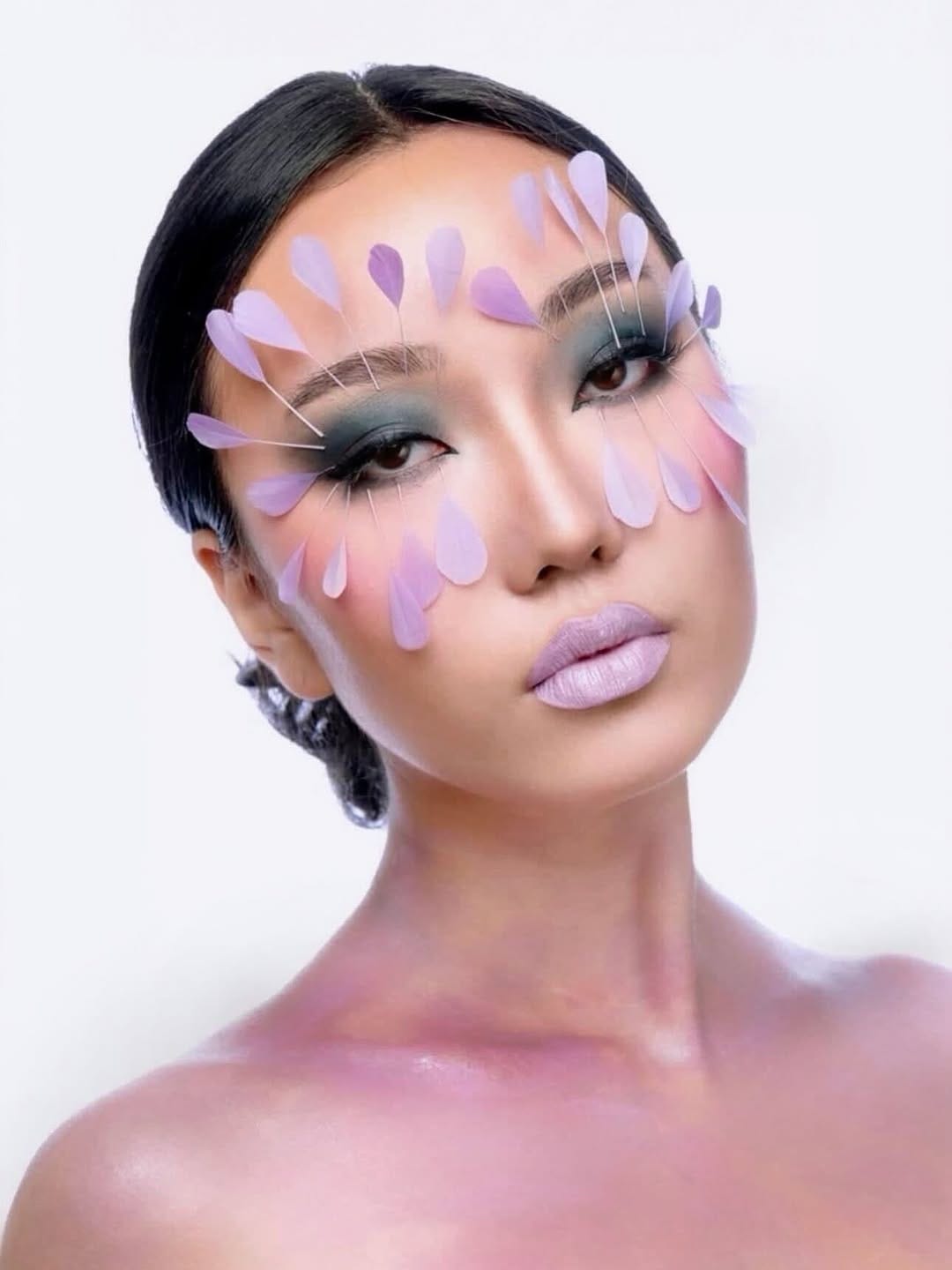 Post 4 by Chicago Makeup School on Instagram (carousel)