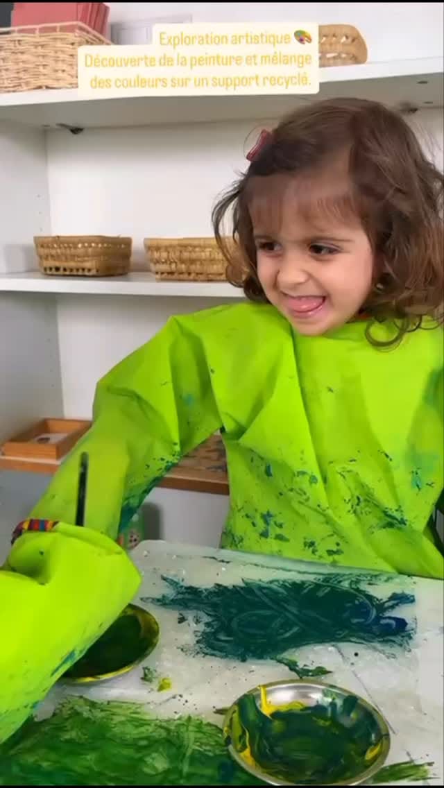 Post 4 by Crèche Maternelle Little hands on Instagram (video)