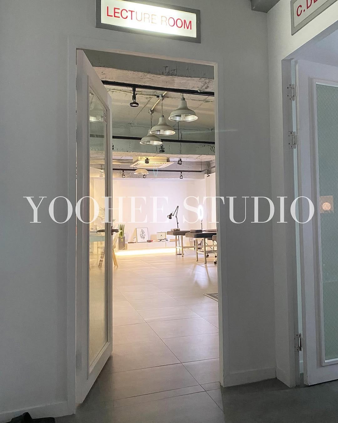 Post 10 by 부산타투 서면타투 & 유희 블랙워크 YOOHEE on Instagram (carousel)