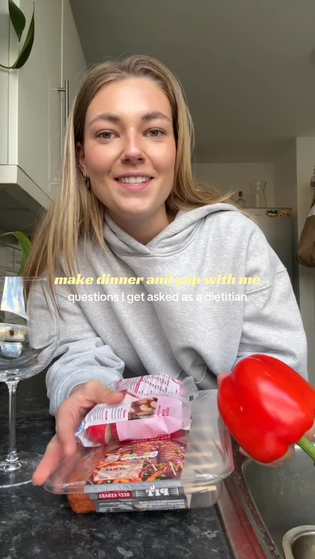 Post 2 by Alyssa Dietitian (APD) on Instagram (video)