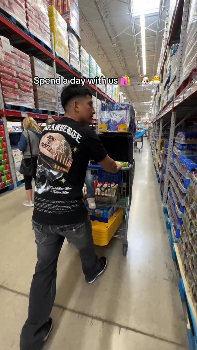 Post 2 by Nero on Instagram (video)