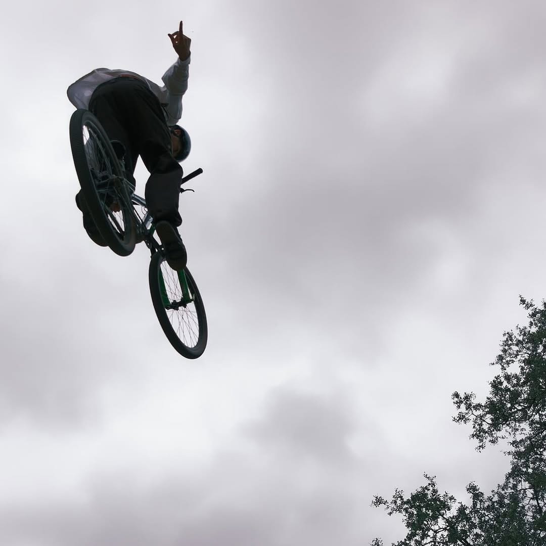 Post 2 by Dan Bailey on Instagram (image)