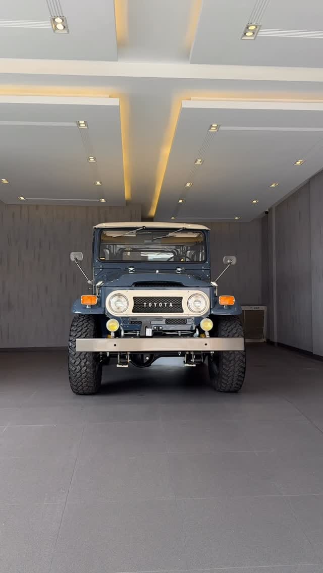 Post 2 by RoadCruiser on Instagram (video)