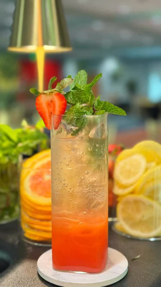 Post 5 by Eayor Mobile Bartending on Instagram (video)