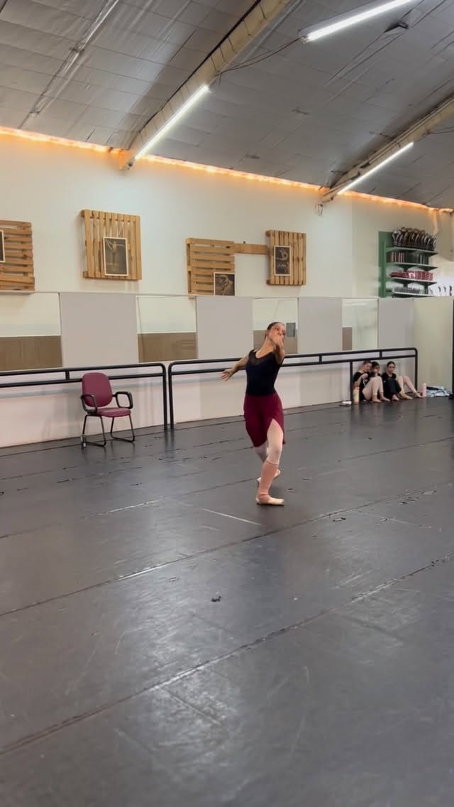 Post 6 by Johnny Almeida on Instagram (video)