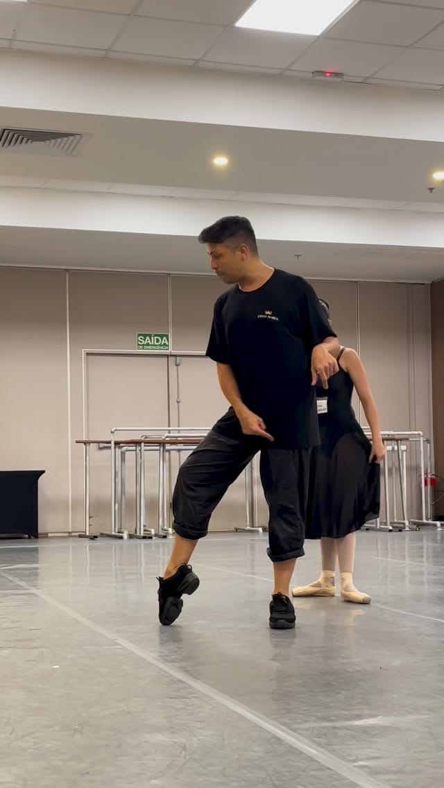 Post 7 by Johnny Almeida on Instagram (video)