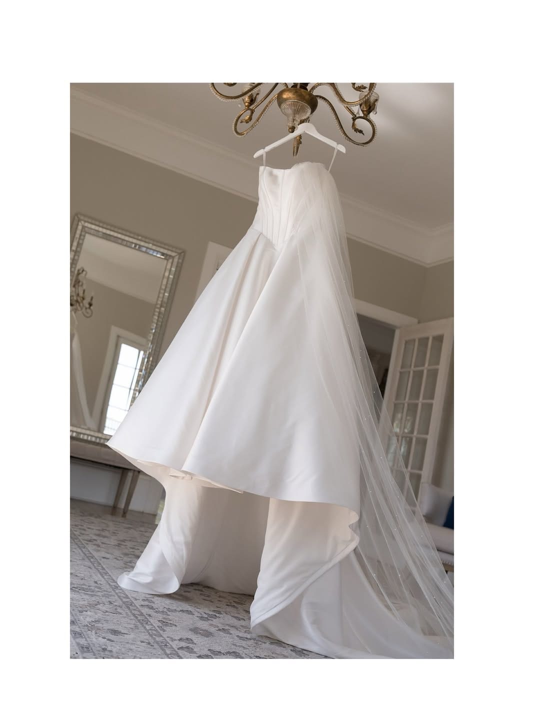 Post 6 by Morgan Kay | DC Wedding Photographer on Instagram (carousel)