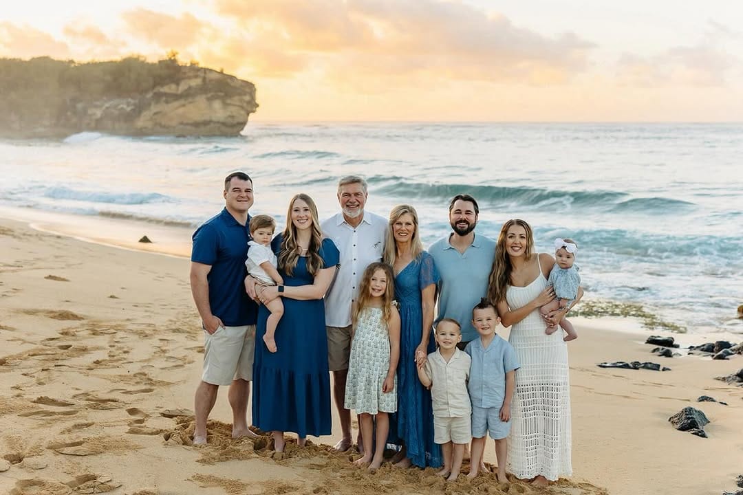 Post 4 by Hannah | Kauai Photographer on Instagram (carousel)