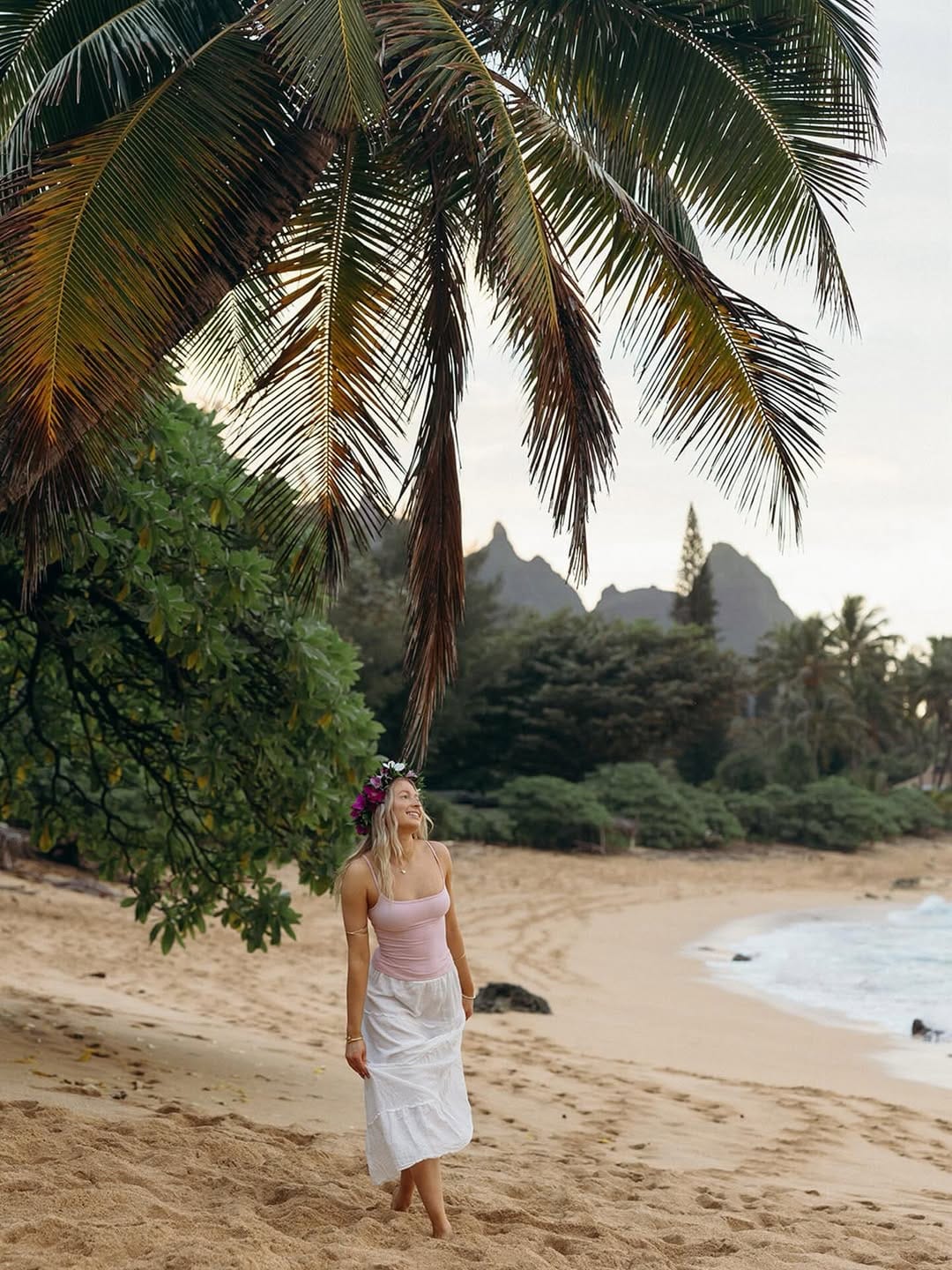 Post 5 by Hannah | Kauai Photographer on Instagram (carousel)
