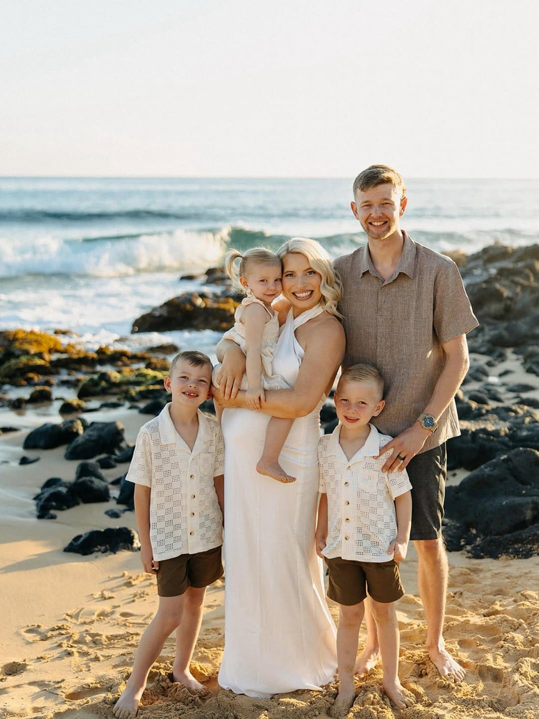 Post 2 by Hannah | Kauai Photographer on Instagram (carousel)