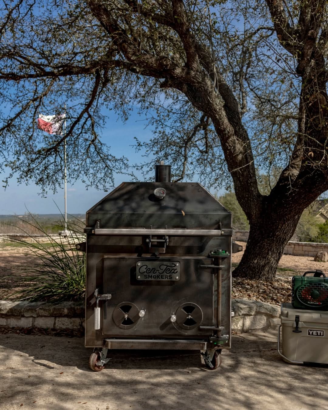 Post 10 by Cen-Tex Smokers on Instagram (carousel)