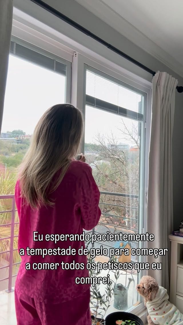 Post 8 by Tania Madureira on Instagram (video)