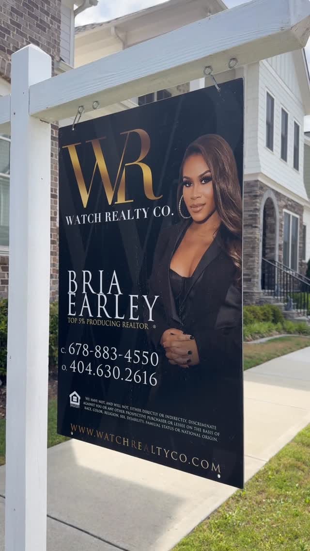Post 8 by Bria Earley on Instagram (video)