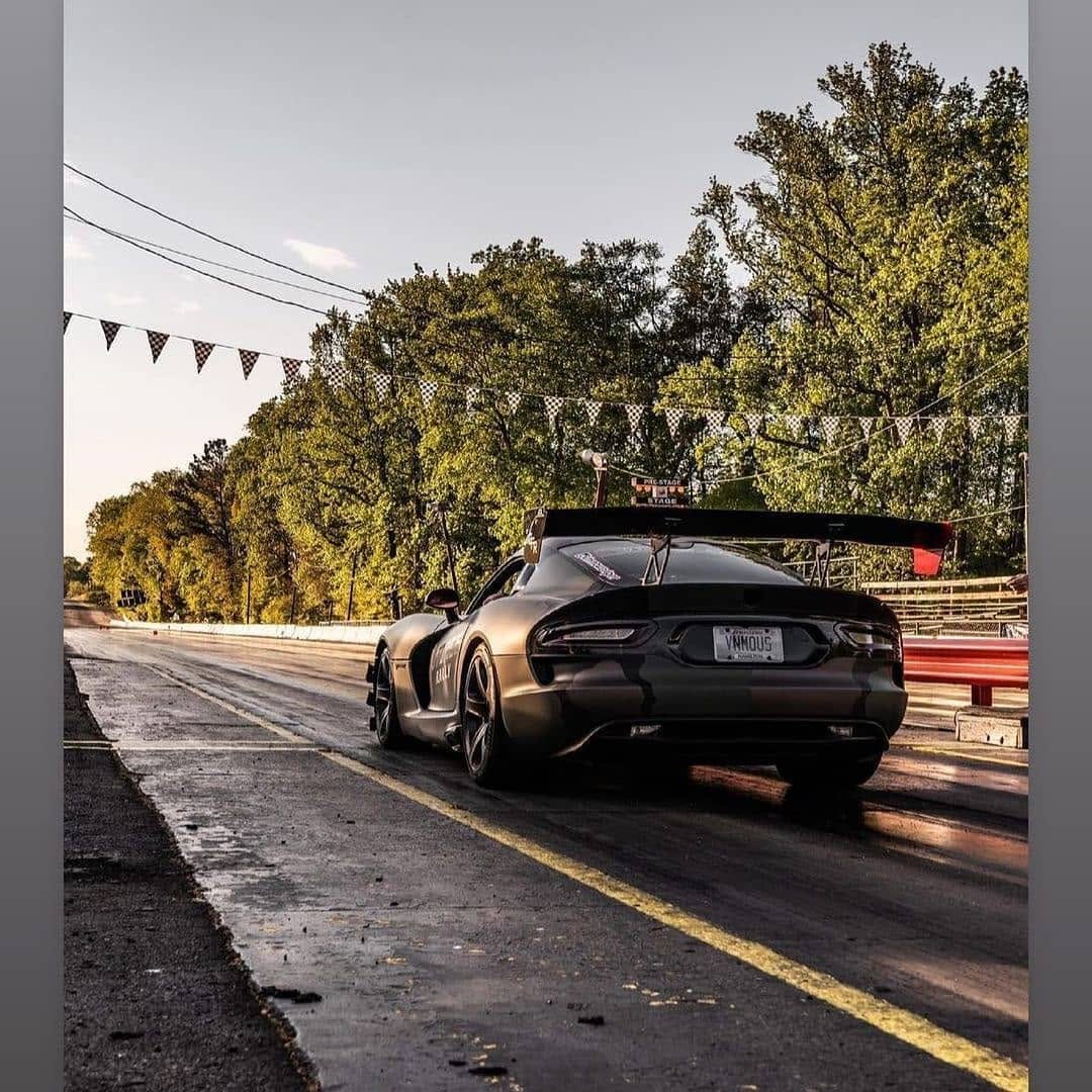 Post 1 by Vettes And Vipers on Instagram (image)