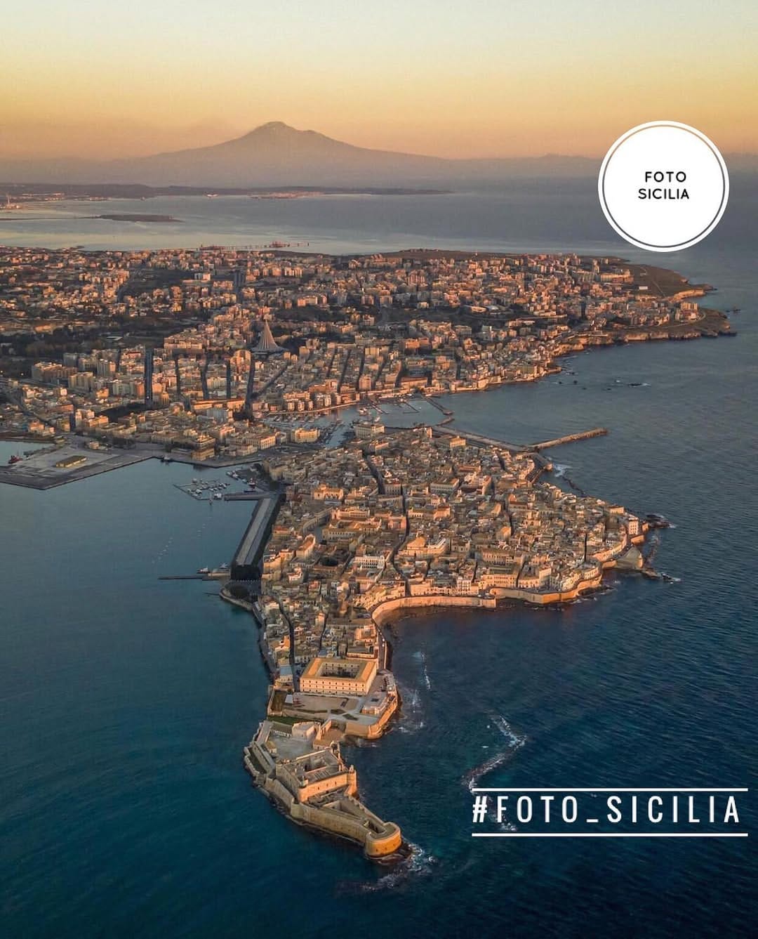 Post 3 by Sicilia on Instagram (image)