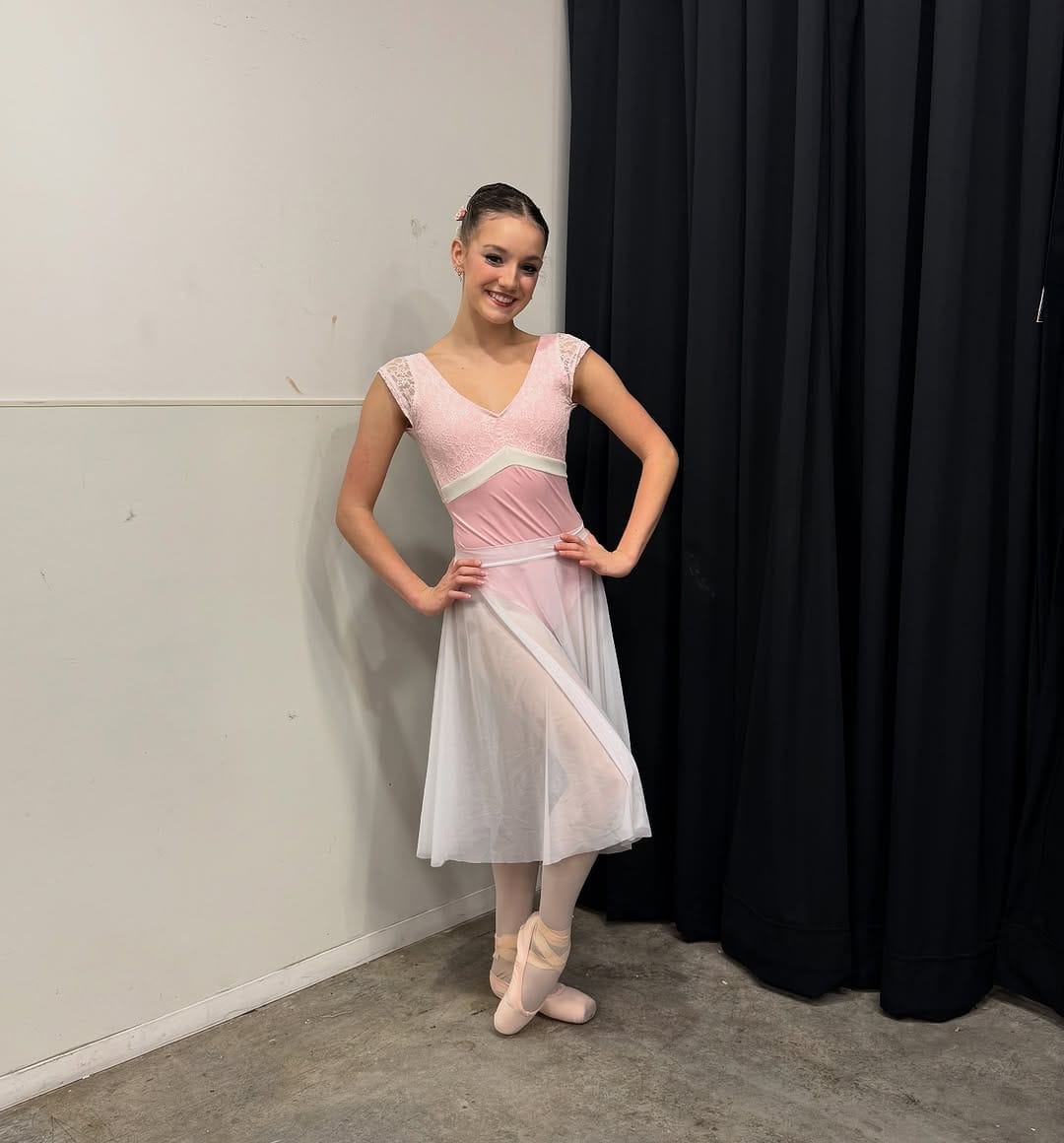 Post 10 by Ava Margarita Ramirez  🦢 on Instagram (carousel)