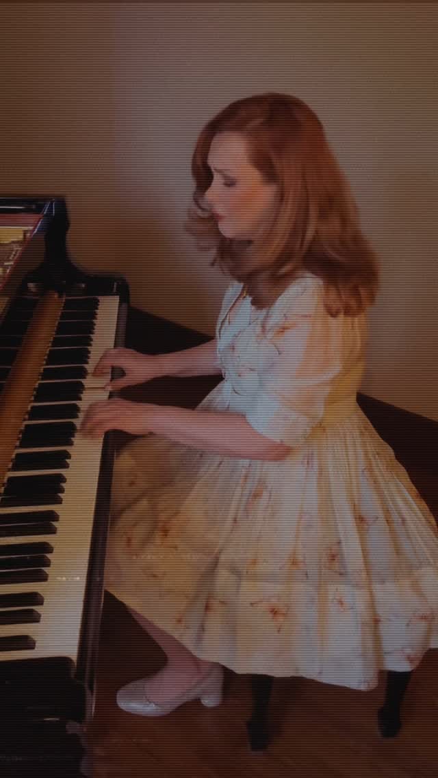 Post 4 by Faranak Shahroozi on Instagram (video)
