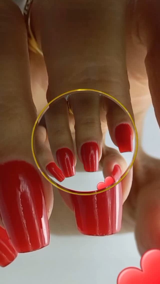 Post 4 by Denise Portugal 🇧🇷🇱🇷🇵🇹💅💅 on Instagram (video)
