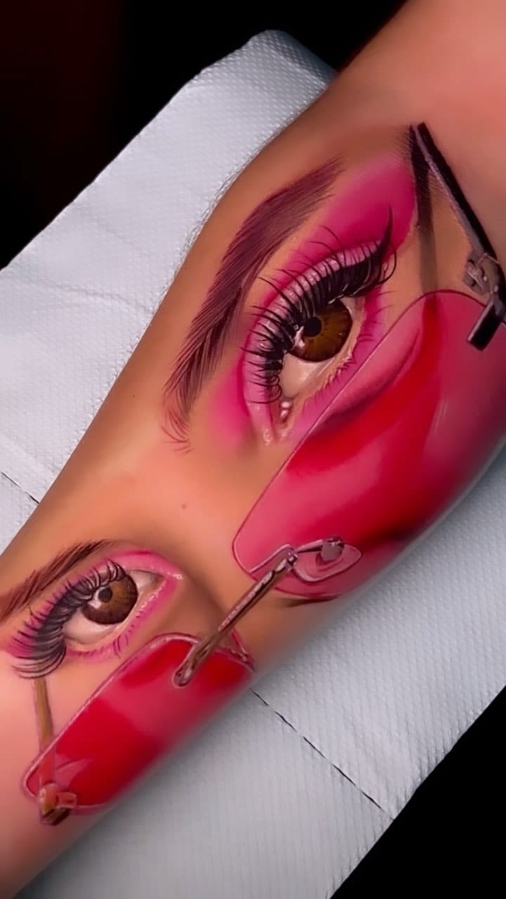 Post 9 by Jey tattoo on Instagram (video)