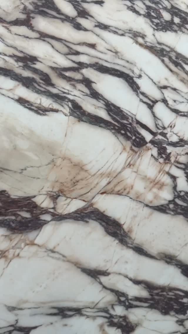 Post 10 by Ciot Detroit on Instagram (video)