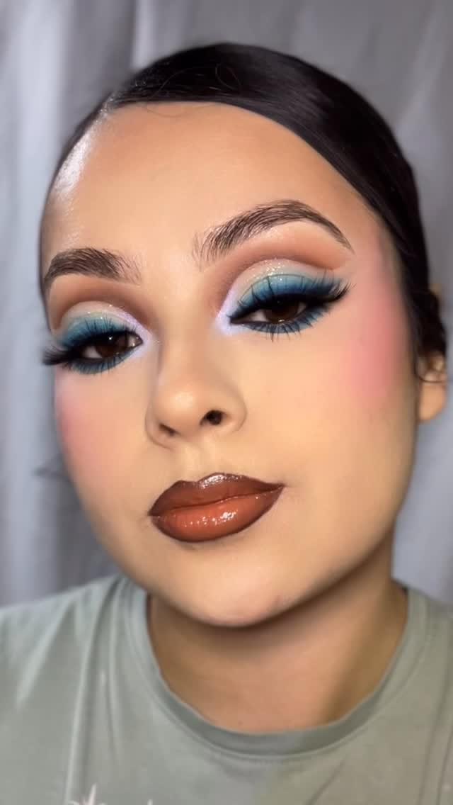 Post 3 by M e l i 🦋 on Instagram (video)