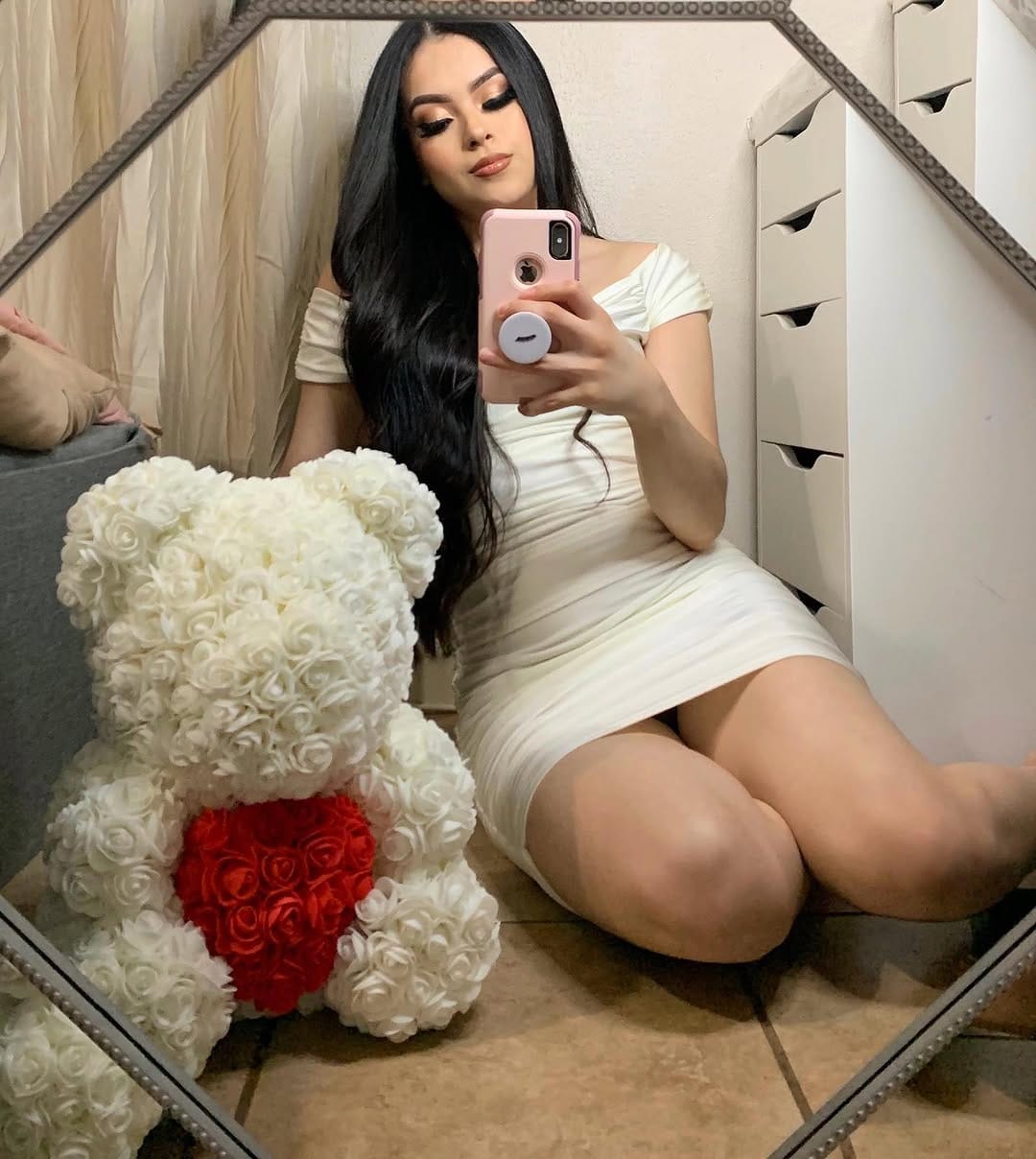 Post 8 by M e l i 🦋 on Instagram (carousel)