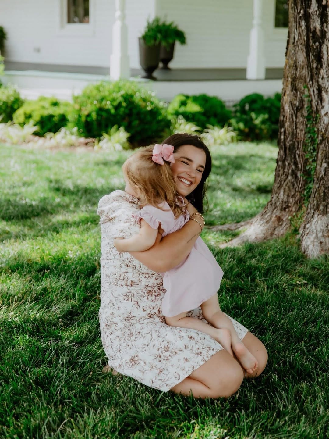 Post 1 by Lindsay Kate Photography on Instagram (carousel)