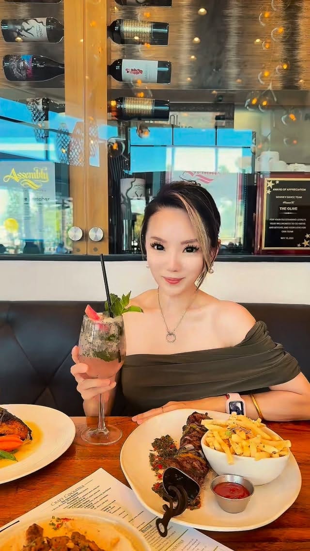 Post 1 by Ann Tang on Instagram (video)