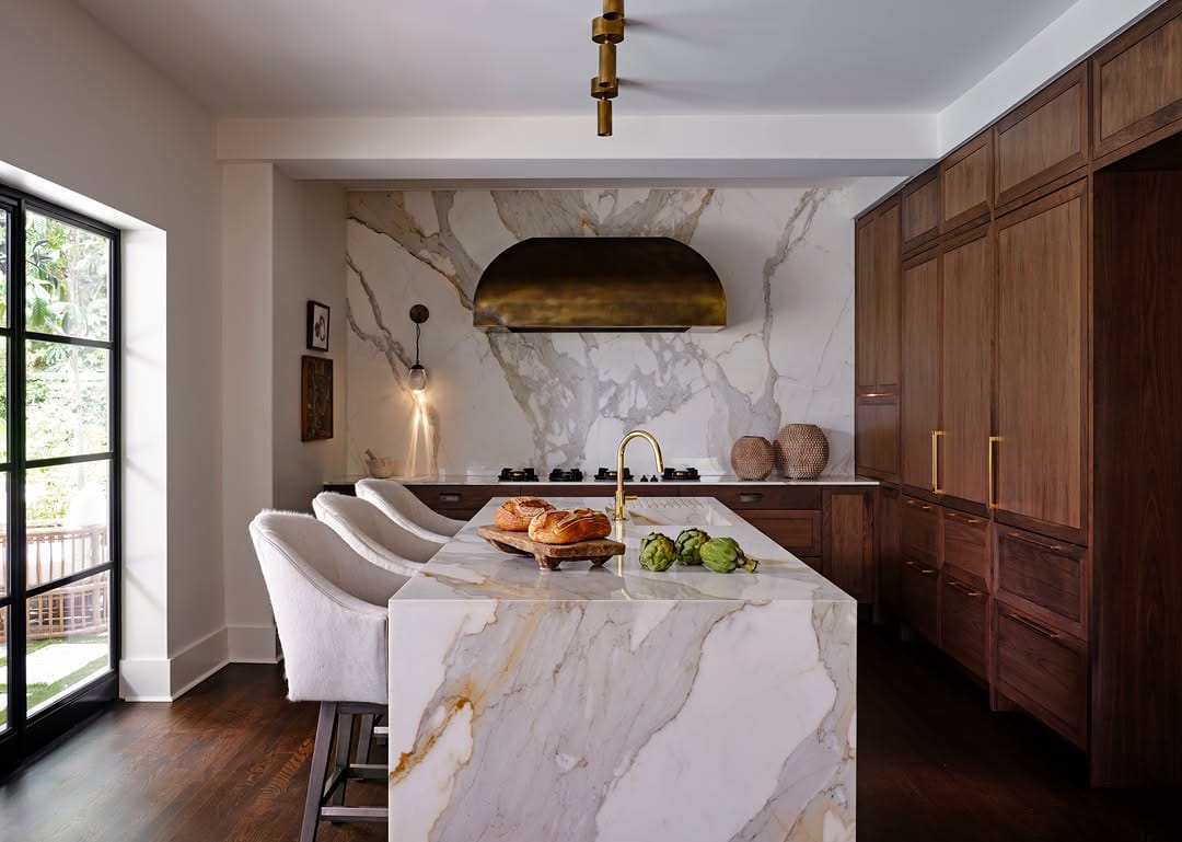 Post 3 by Emily Dunn Interior Design on Instagram (carousel)
