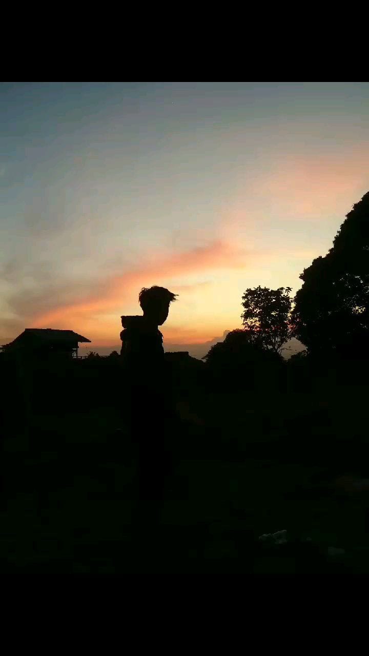 Post 10 by Joe Amitie on Instagram (video)