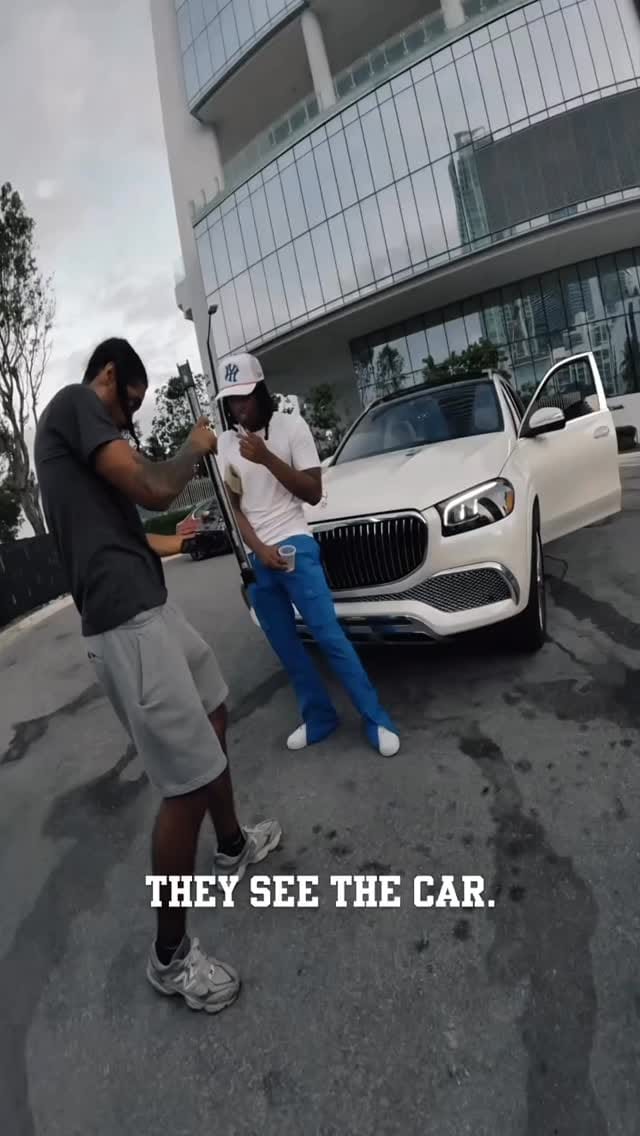 Post 7 by LEƆO💣🇭🇹 on Instagram (video)