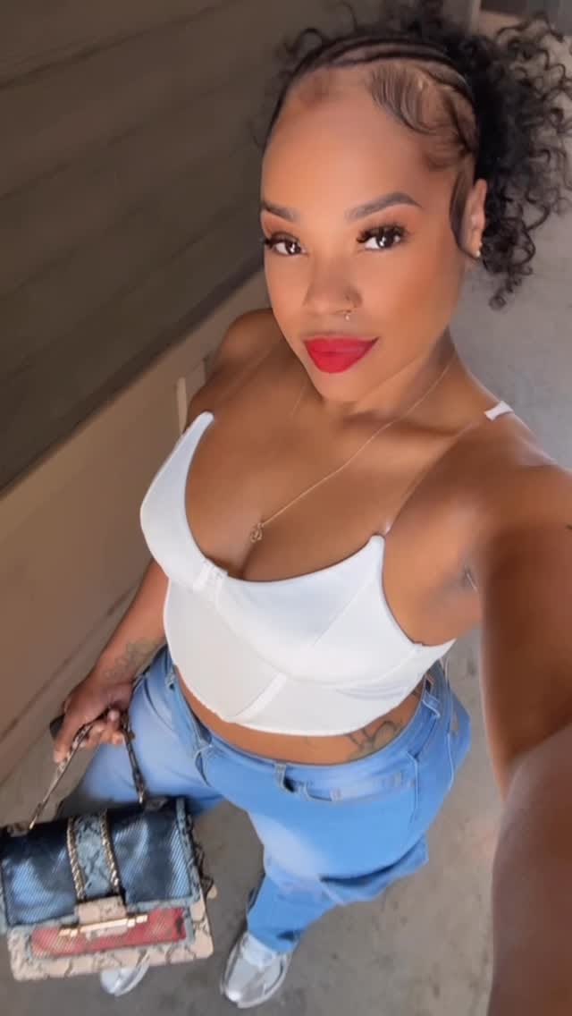 Post 3 by Latandra on Instagram (video)