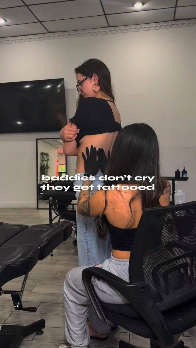 Post 1 by 𝐃𝐀𝐋𝐋𝐀𝐒 fineline 𝐓𝐀𝐓𝐓𝐎𝐎𝐒 by Amy V on Instagram (video)