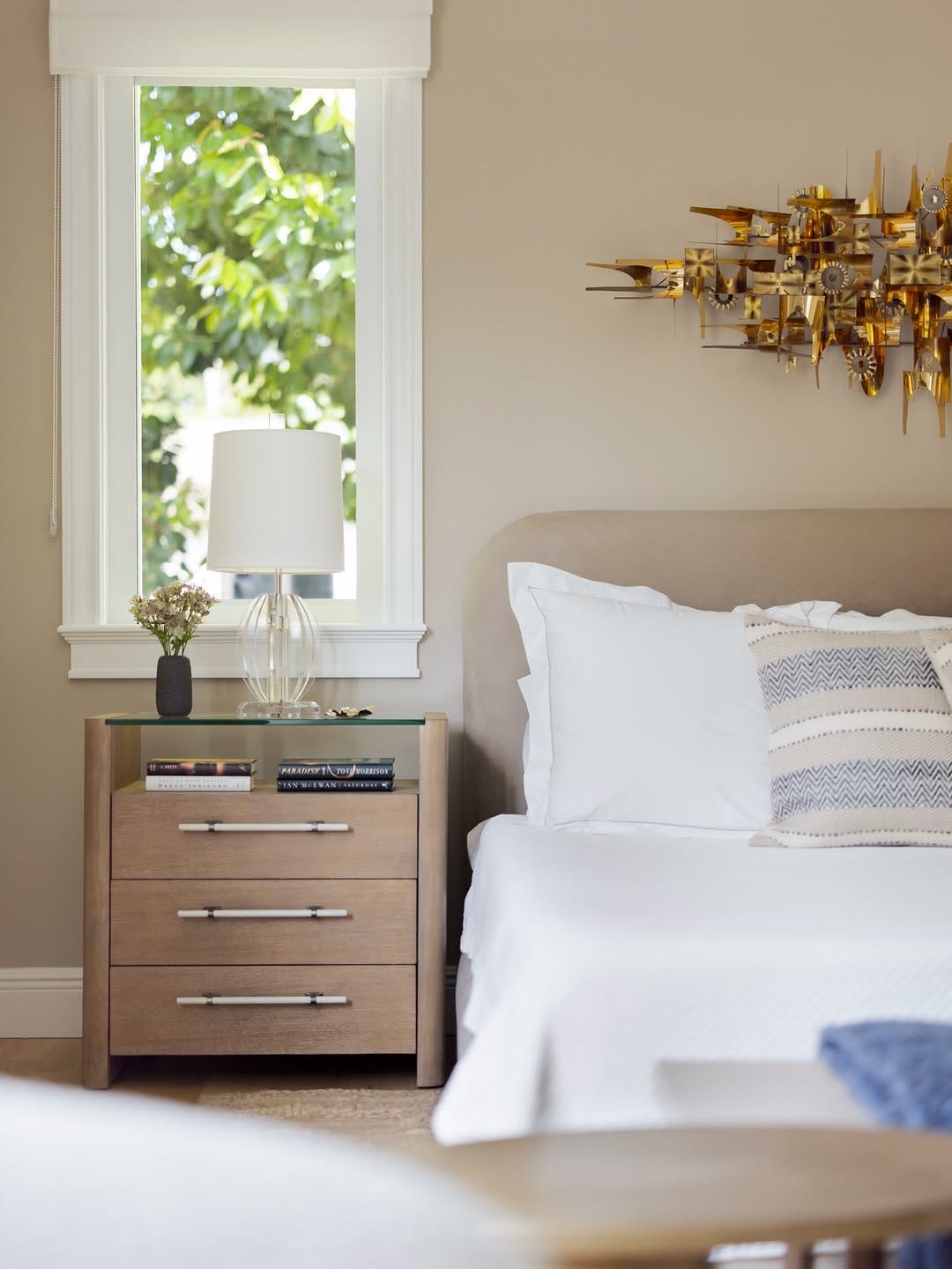 Post 10 by Assure Interiors-Carola Pimentel on Instagram (image)