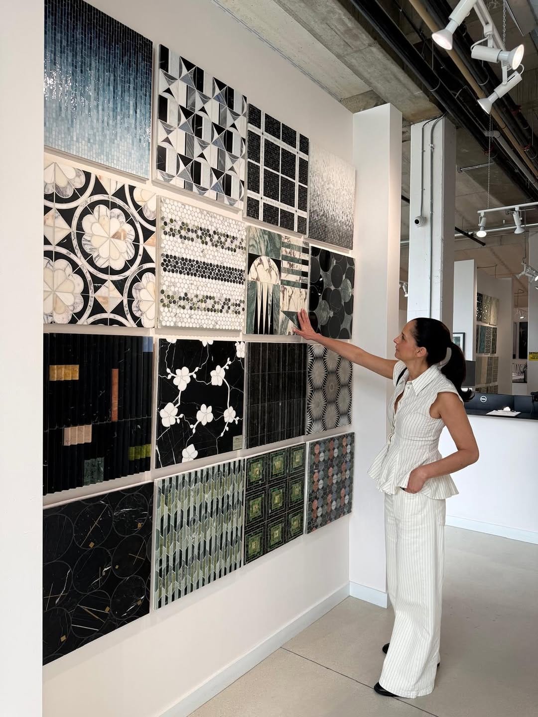 Post 7 by Assure Interiors-Carola Pimentel on Instagram (image)