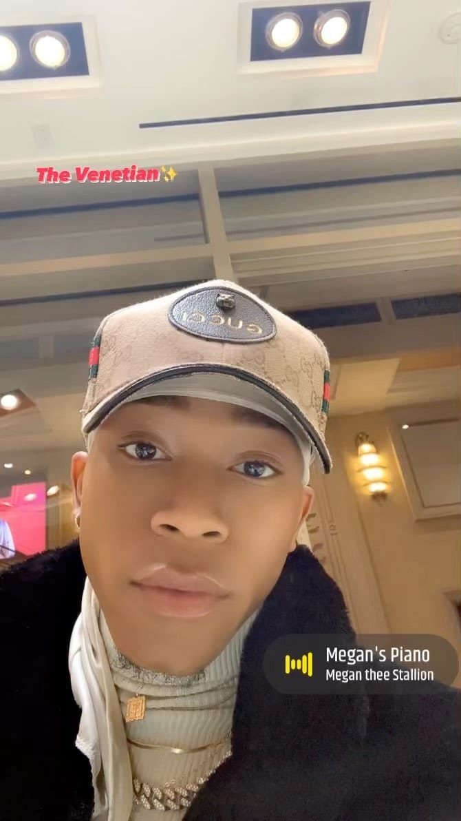 Post 9 by Jay Stone on Instagram (video)