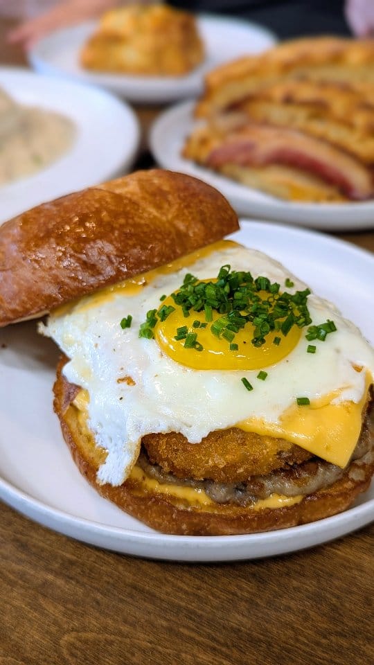 Post 3 by Seattle Foodies | Tori & Dan on Instagram (video)