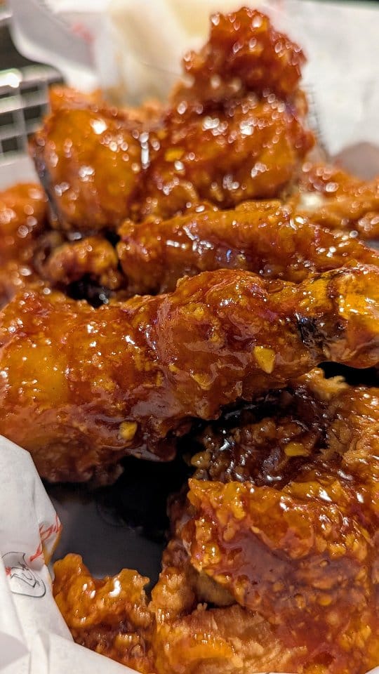 Post 4 by Seattle Foodies | Tori & Dan on Instagram (video)
