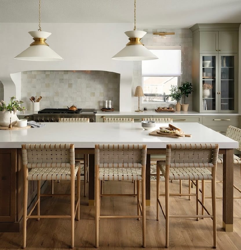 Post 10 by Kate Saige Interiors on Instagram (carousel)