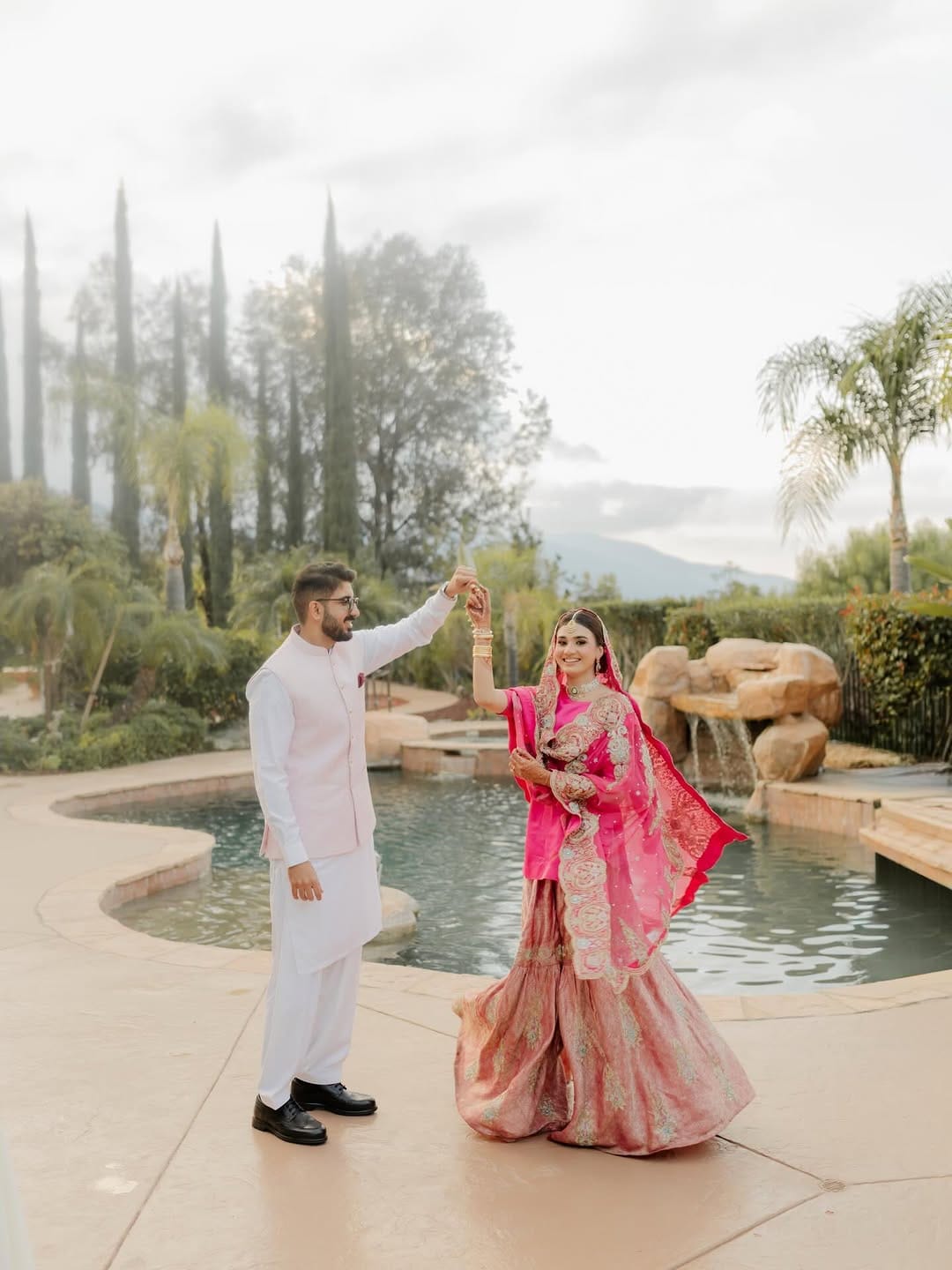 Post 8 by Iqra Khan / Iqra Daniyal Ali Khan on Instagram (carousel)