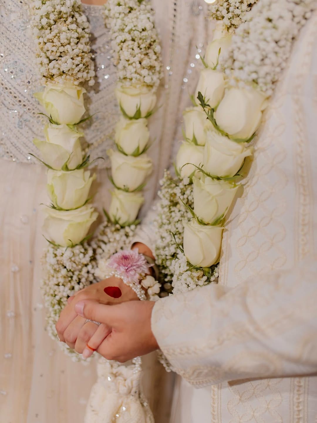 Post 6 by Iqra Khan / Iqra Daniyal Ali Khan on Instagram (carousel)